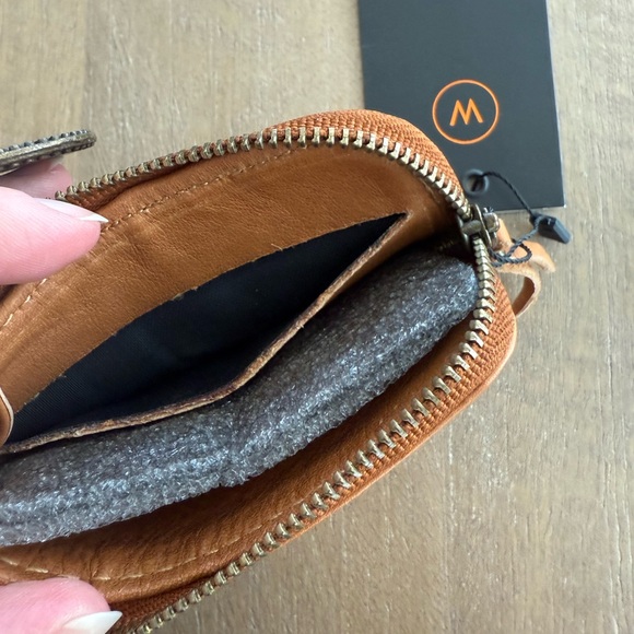 Wanderers Tan Leather Coin Pouch - Picture 3 of 3